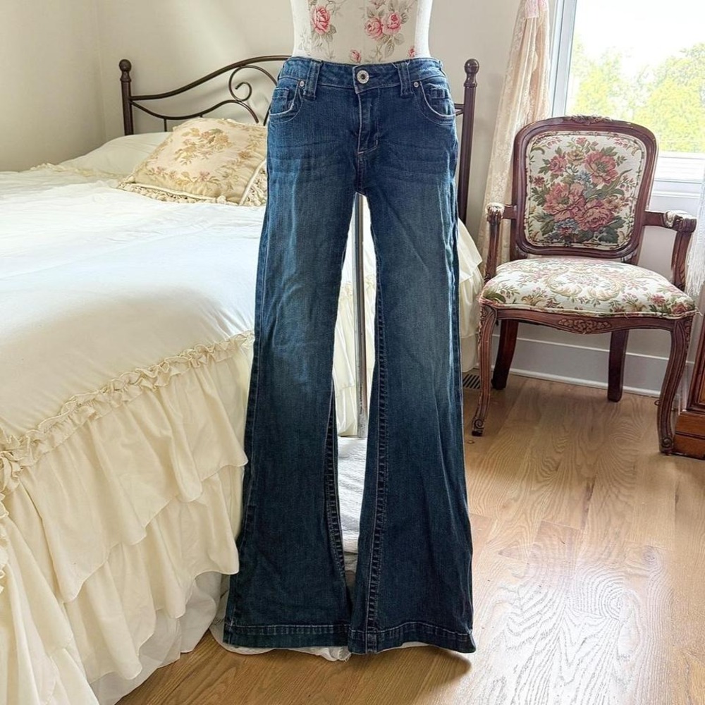Low Rise Flare Jeans  Y2K Refuge size 11 low rise flare jeans